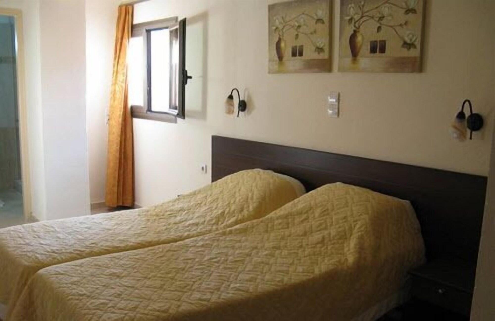 Blue Sky Hotel Apartments Rethymno  Exterior photo