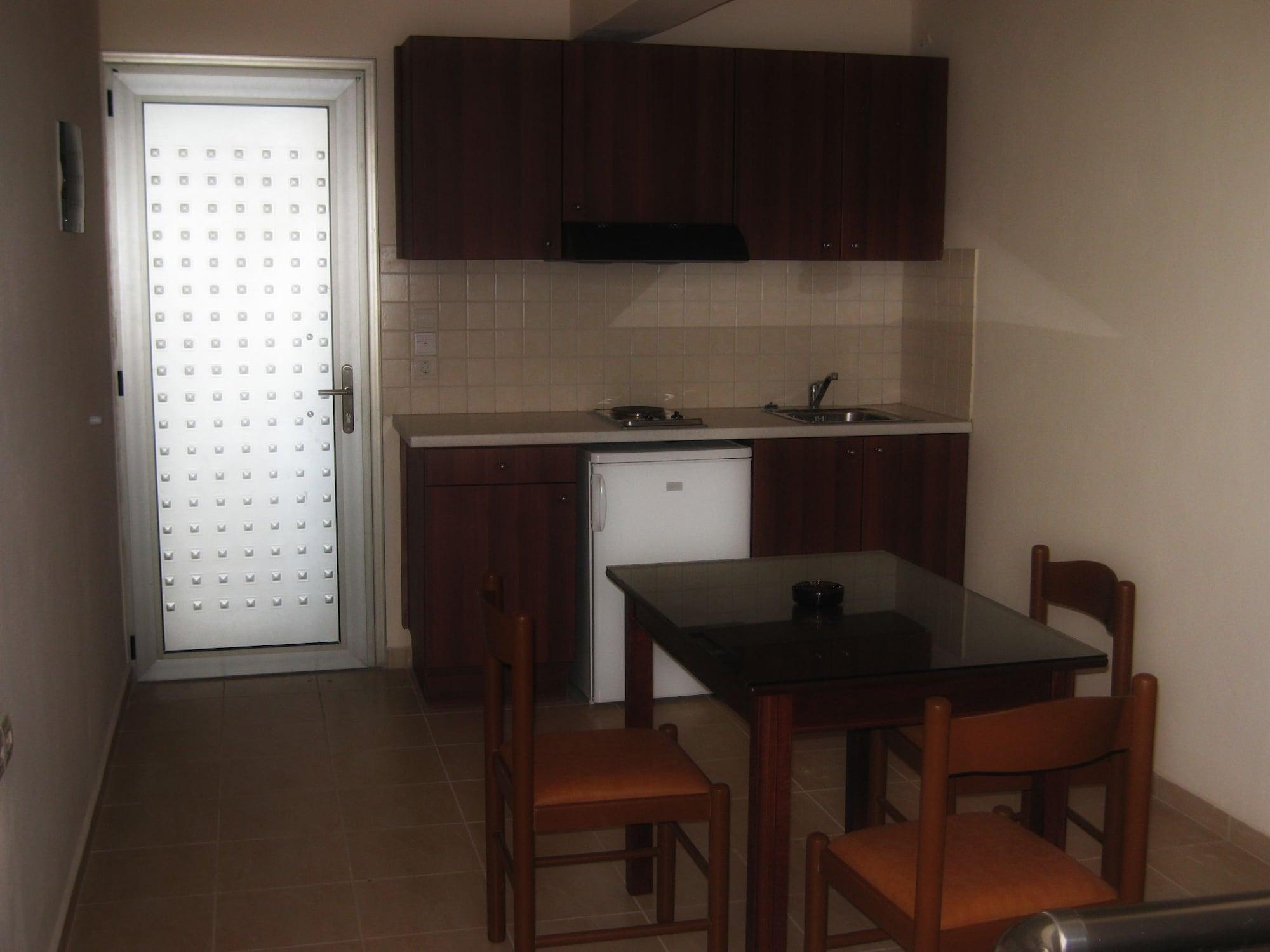 Blue Sky Hotel Apartments Rethymno  Exterior photo