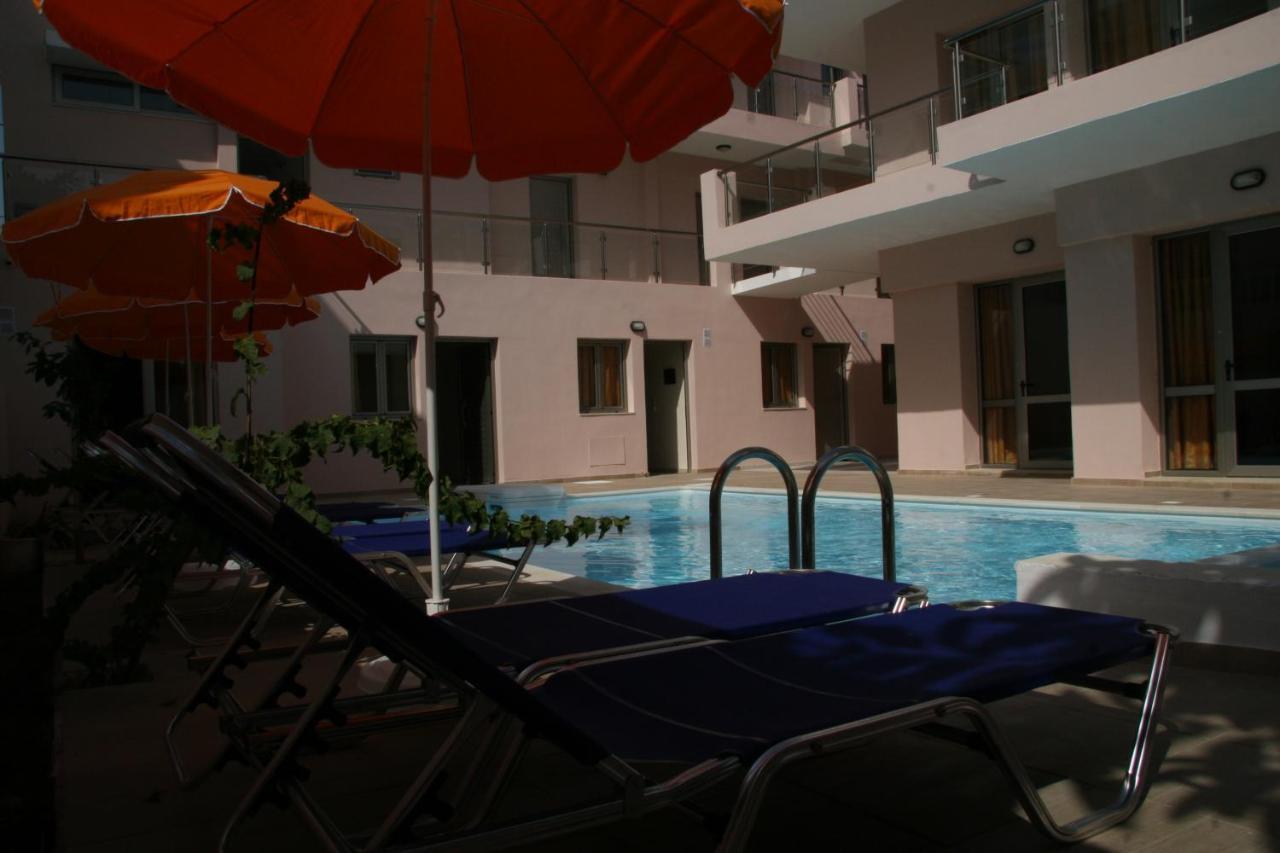 Blue Sky Hotel Apartments Rethymno  Exterior photo